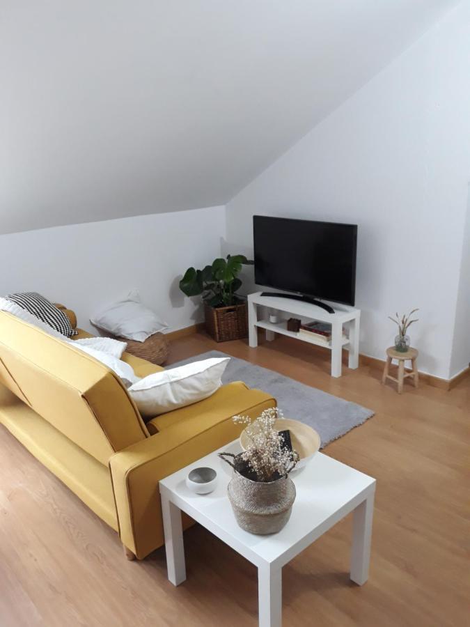 El Rincon De Nuri Apartment Arzua Bagian luar foto