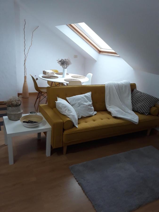 El Rincon De Nuri Apartment Arzua Bagian luar foto